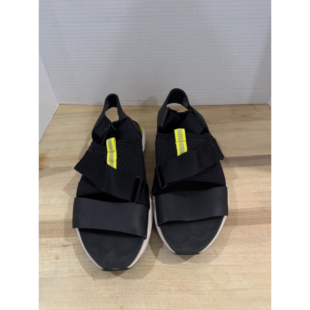 Sorel Kinetic Impact Sandals Women 8 Black White Platform Sport  Gorpcore